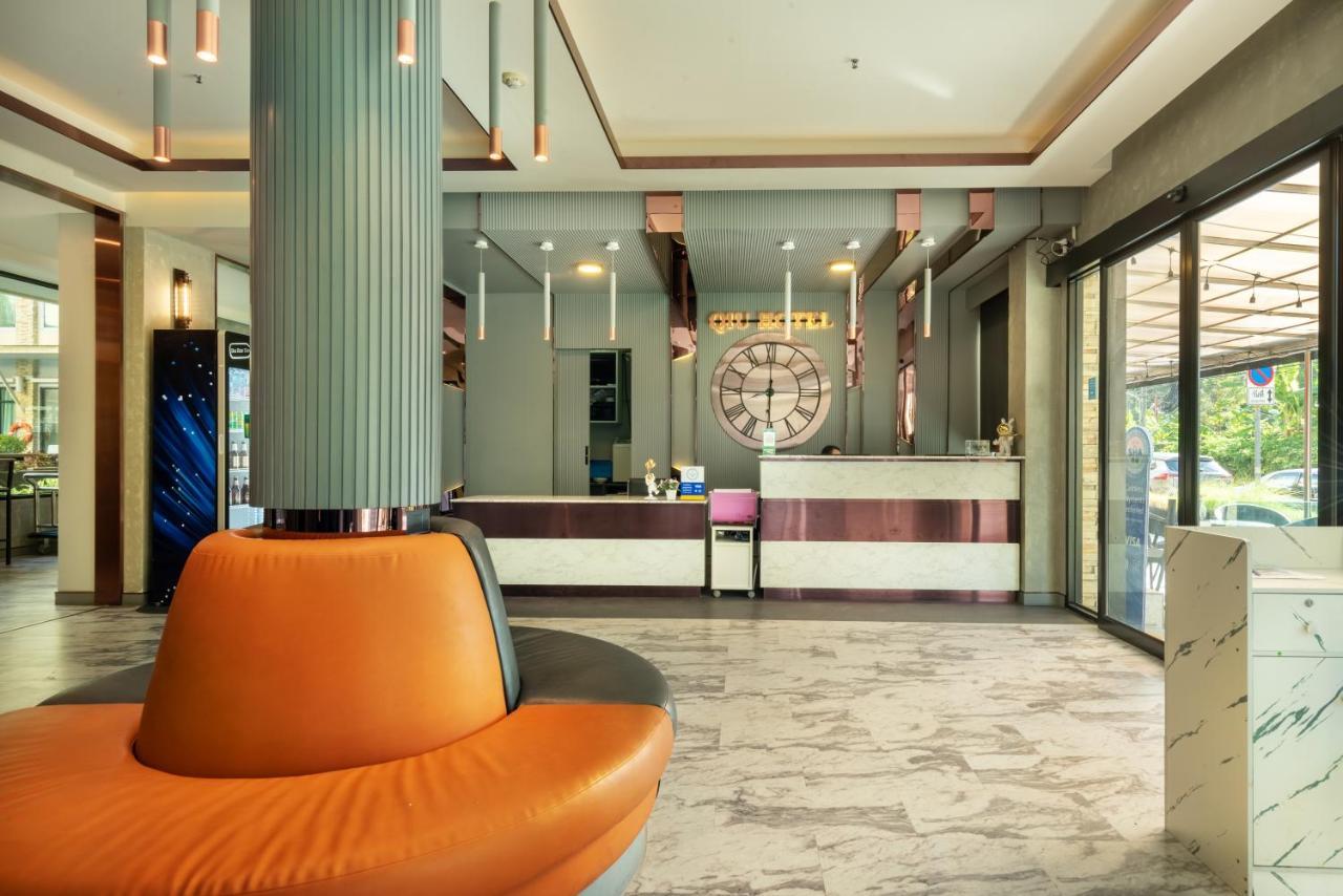 Qiu Hotel Sukhumvit Sha Plus Bangkok Bagian luar foto
