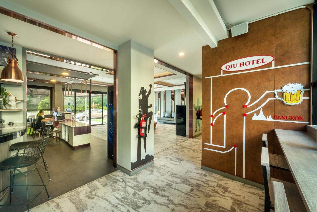 Qiu Hotel Sukhumvit Sha Plus Bangkok Bagian luar foto