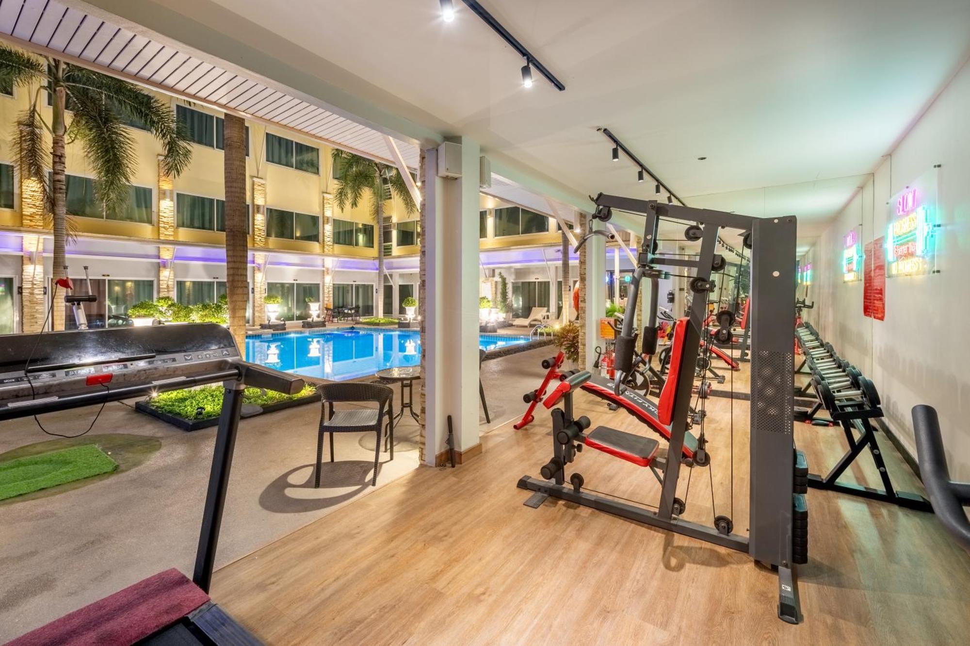 Qiu Hotel Sukhumvit Sha Plus Bangkok Bagian luar foto