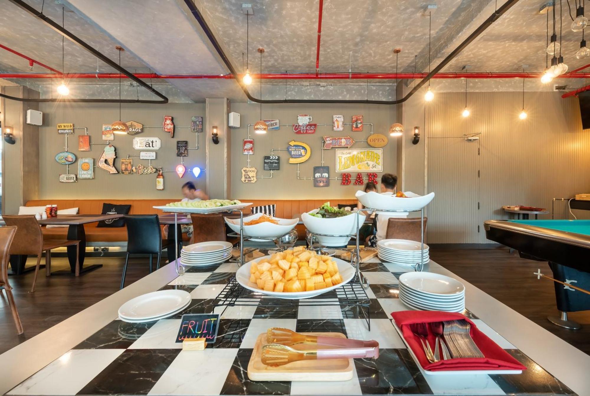 Qiu Hotel Sukhumvit Sha Plus Bangkok Bagian luar foto